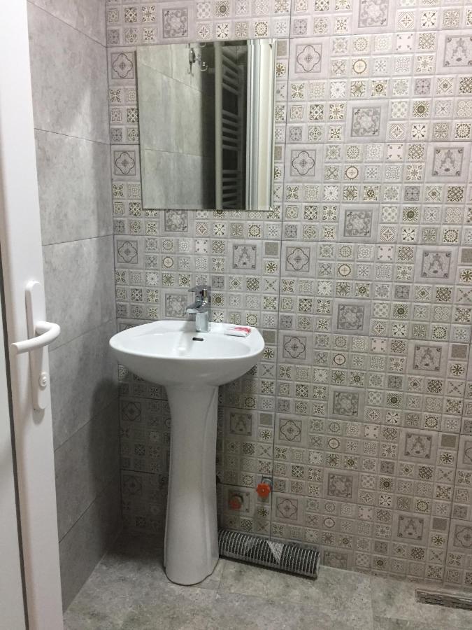Cristal Hotel Borjomi Bagian luar foto